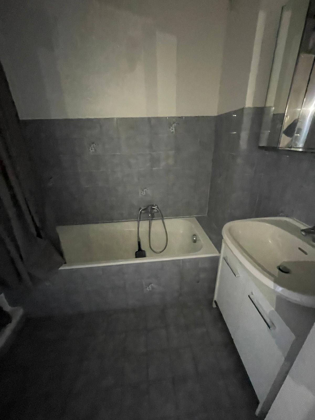 Fabron – salle de bains