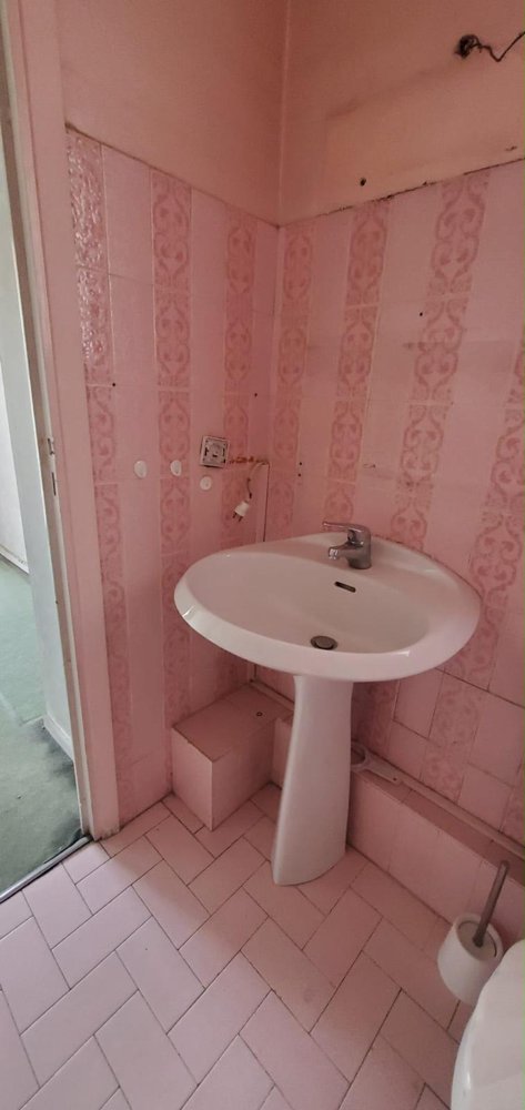 Salle d’eau avant travaux